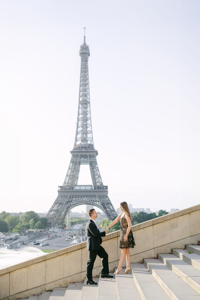 Couple photoshoot in Paris at Trocadéro with the Eiffel Tower